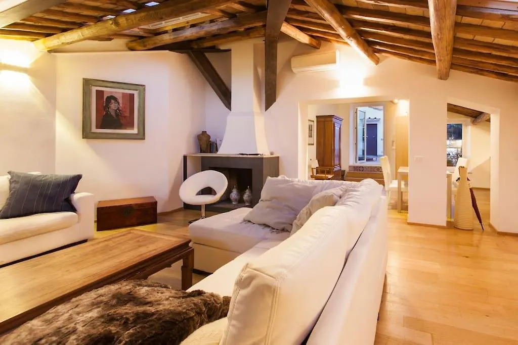 Penthouse Pantheon Apartment With Terrace 2Br 2Ba Rome